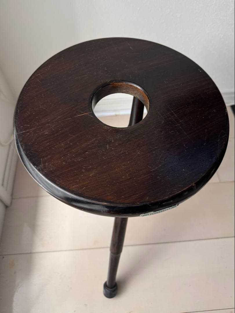 アンティーク家具　3本脚のスツール　ジャノメミシン工業社製