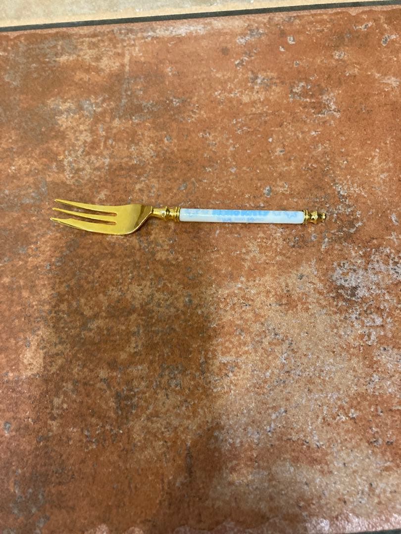 ハローキティ2000年限定 25周年記念コレクションケーキ皿2枚セット