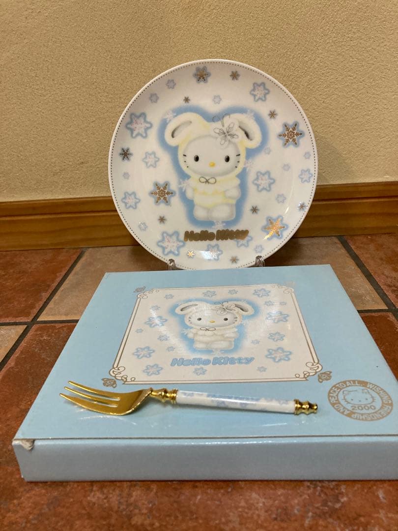 ハローキティ2000年限定 25周年記念コレクションケーキ皿2枚セット