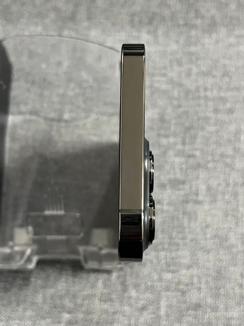 iPhone13pro 256GB バッテリー容量87%グラファイト(黒)超美品