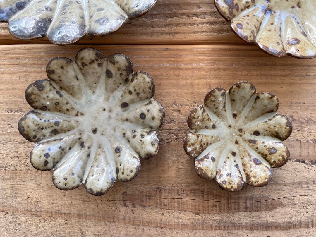 石川裕信　お皿4点　15㎝11㎝8.5㎝6.5㎝