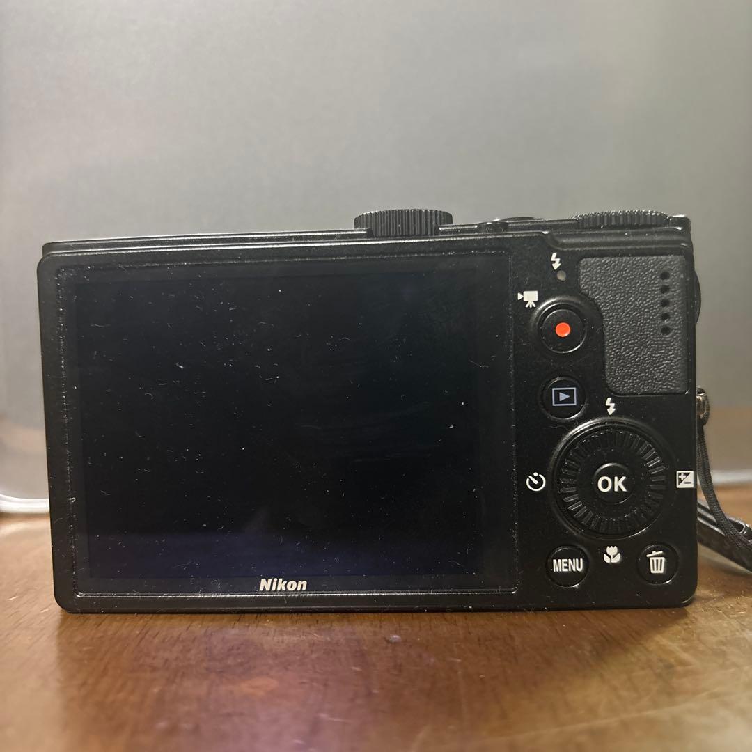 【ジャンク】Nikon COOLPIX P300 コンパクトデジタルカメラ