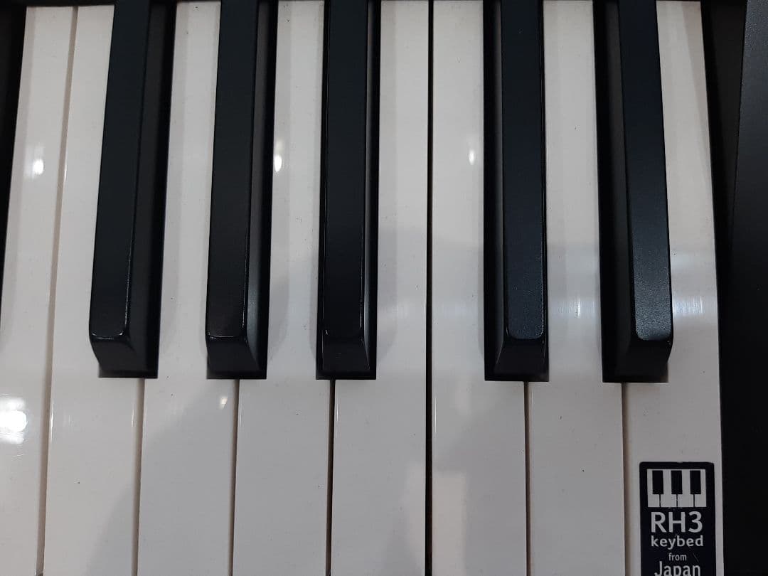 KORG KRONOS X 73鍵盤　中古ジャンク品