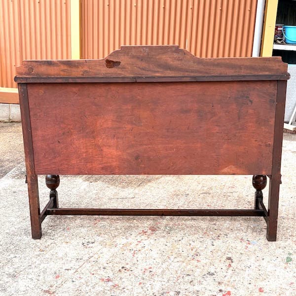 イギリスアンティーク　サイドボード　リビングボード　天然木　キャビネット