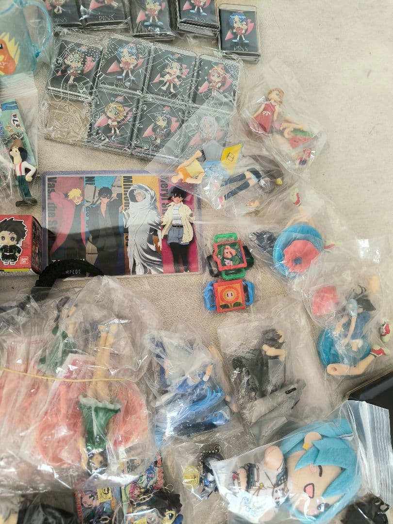 フィギュア キーホルダー クリアファイル まとめ セット 大量