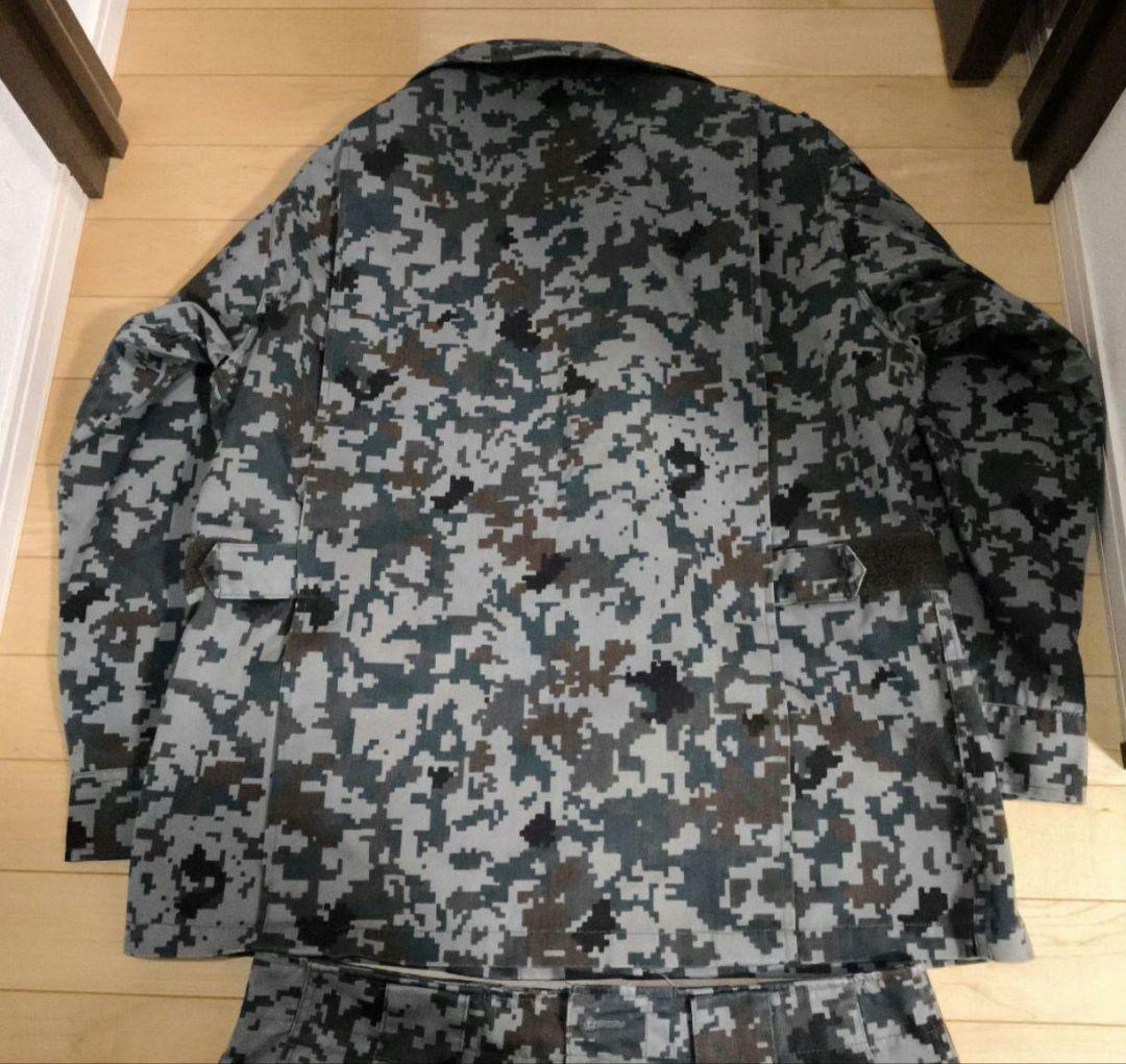 1 PX品 航空自衛隊迷彩　戦闘服上下　サイズ5B 未使用品