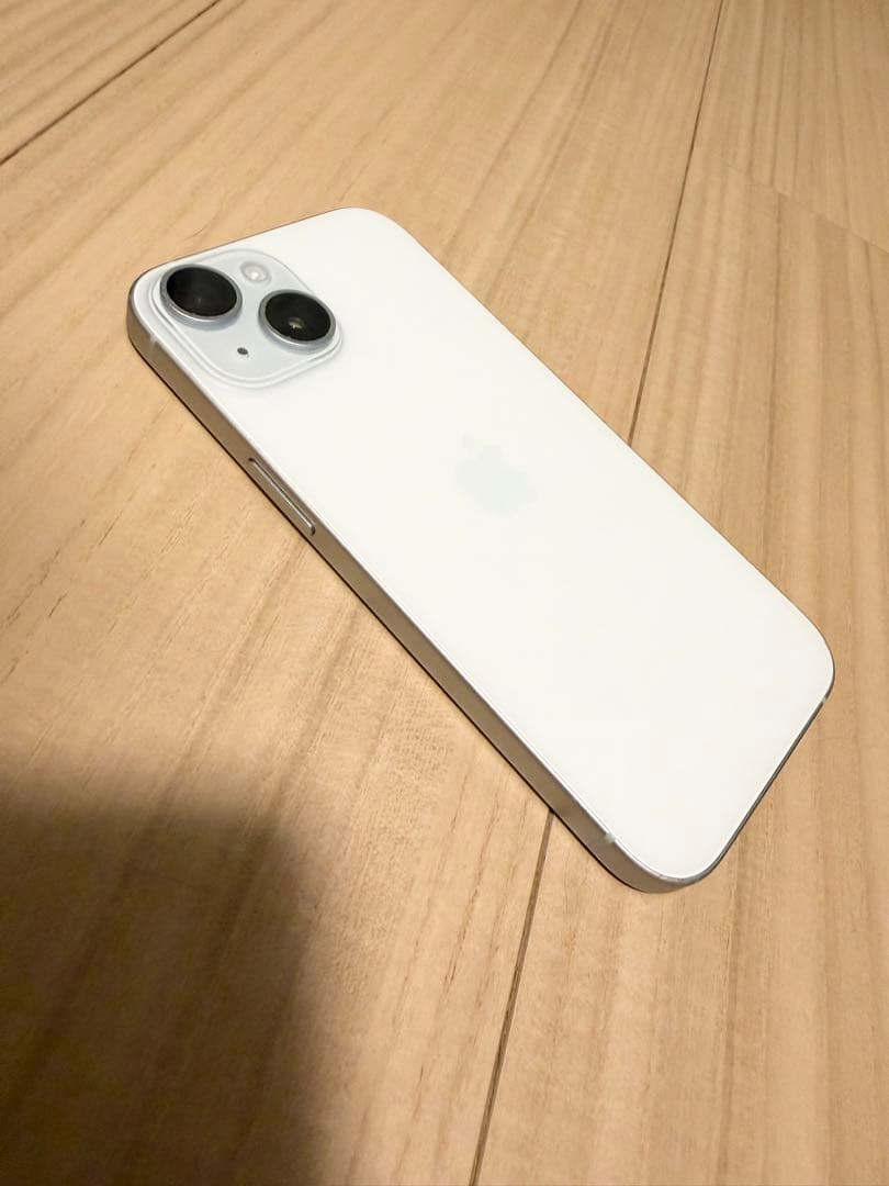 ［美品］iPhone15 ブルー256GB 本体SIMフリー　箱・未使用充電器付