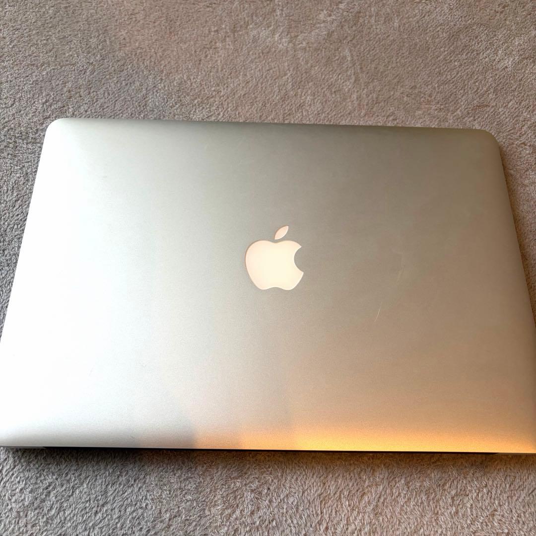 MacBook Air 13インチ 2017 メモリ8GB / SSD128GB