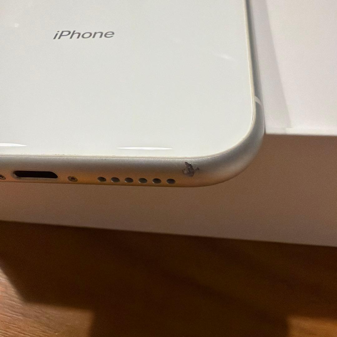 iPhone XR 64GB ホワイト　バッテリー81%