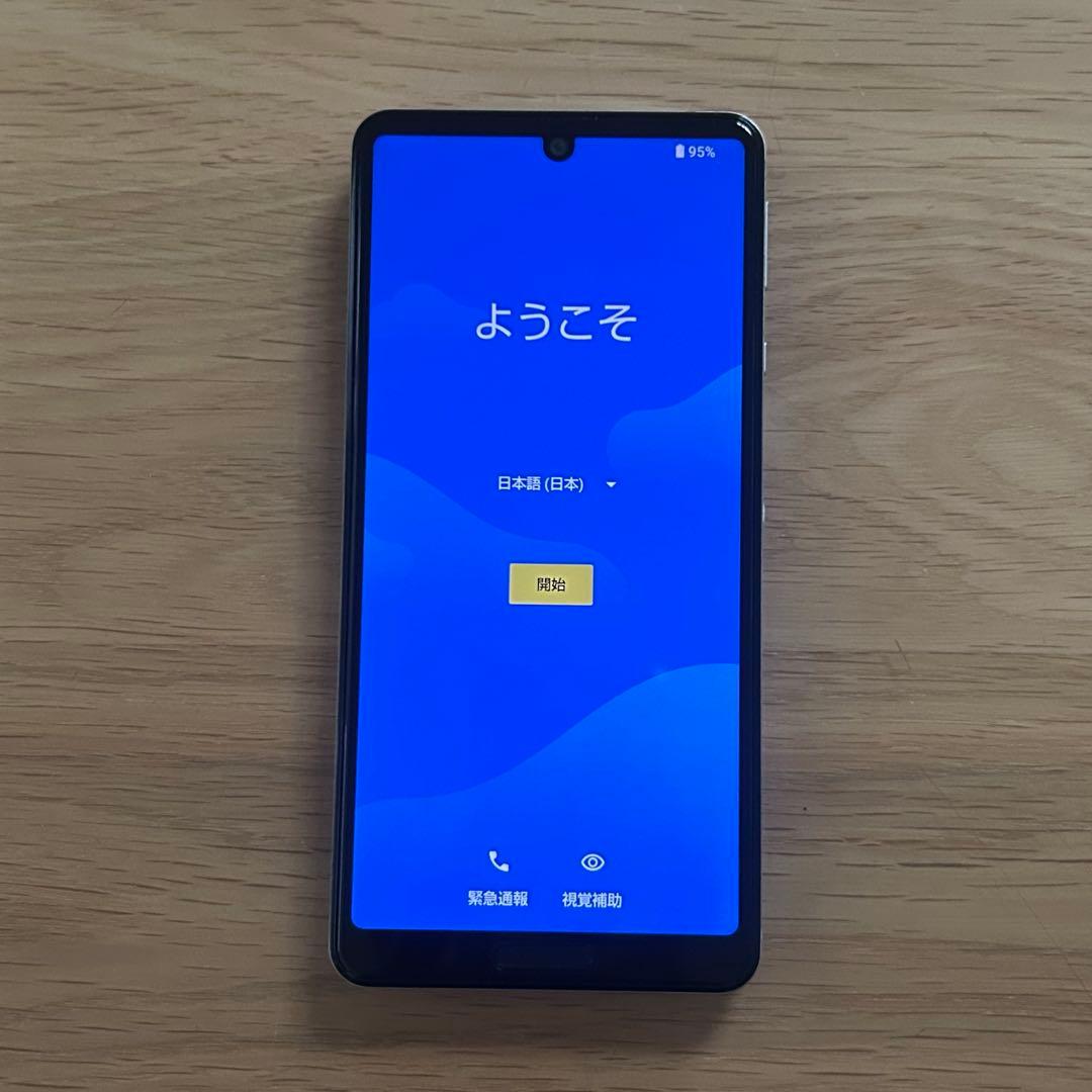 シャープAQUOS sense4 lite 本体 スマホ