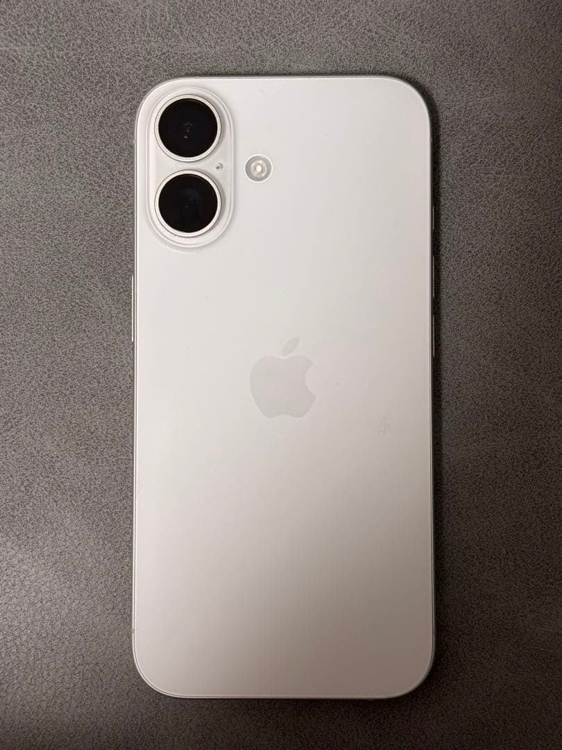 ※てんちゃん様※iPhone16 128GB ホワイト