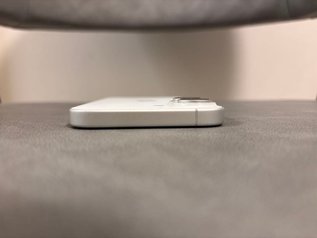 ※てんちゃん様※iPhone16 128GB ホワイト