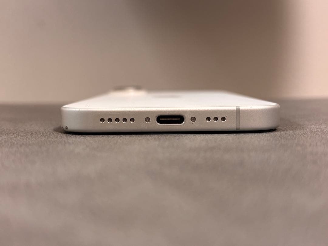 ※てんちゃん様※iPhone16 128GB ホワイト