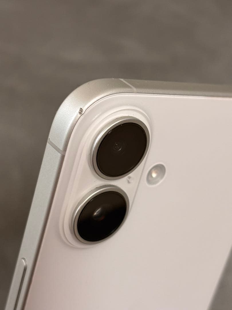 ※てんちゃん様※iPhone16 128GB ホワイト