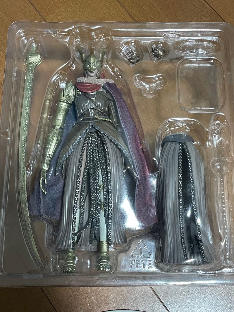 エリデンリング　s.h.figuarts フィギュアーツ　マレニア　台座欠品