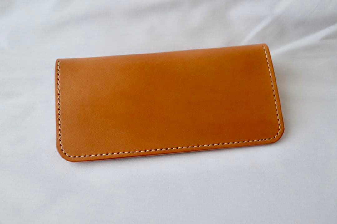 栃木ヌメ革　かぶせ蓋トラッカーウォレット　5-31