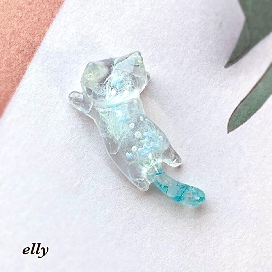 【sawasawa様】琉球ガラス　桜　ジャンピング猫　レジン　キーホルダー