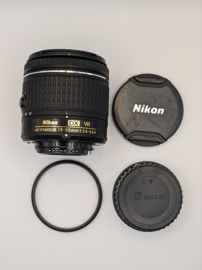 Nikon　D5600 ＋レンズ(18-55)VR　　ショット数　335回