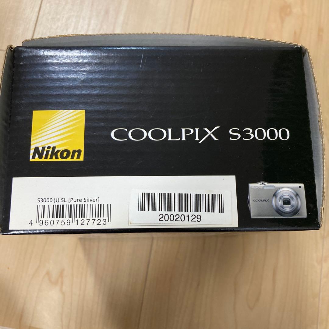 Nikon COOLPIX S3000デジタルカメラ