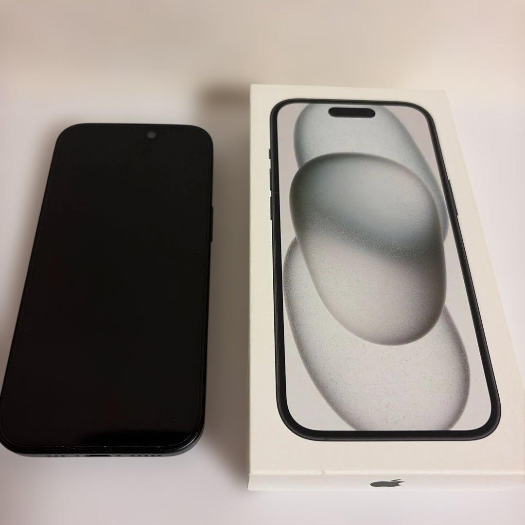 美品　iPhone15 本体　ブラック　128GB simフリー
