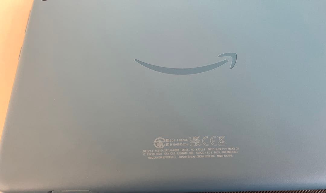 第10世代 Amazon Fire HD 8 64GB ブルー