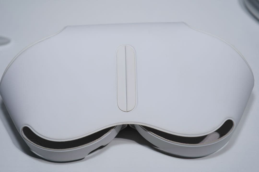 AirPodsMAX イヤークッションとケースハードケースおまけ！