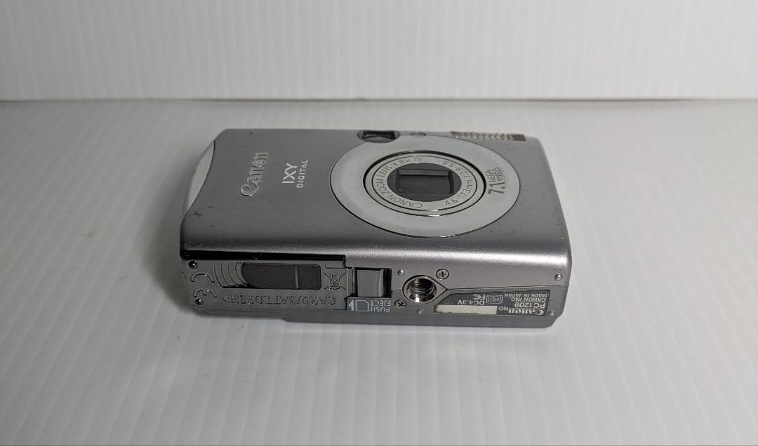 動作品！実用品！Canon IXY Digital 900IS