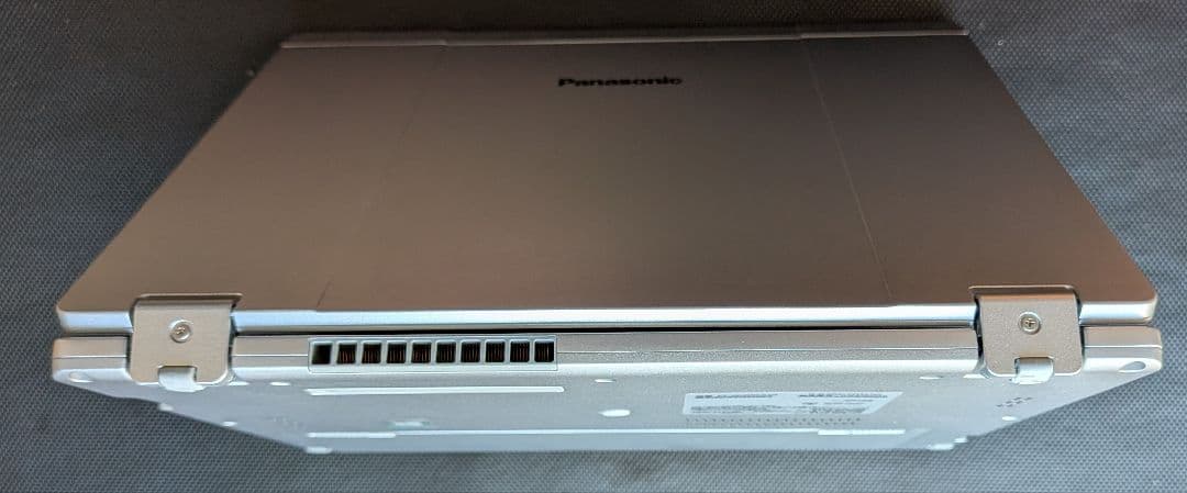 Let's note CF-QV9 Core i5 タッチパネル SIMフリー