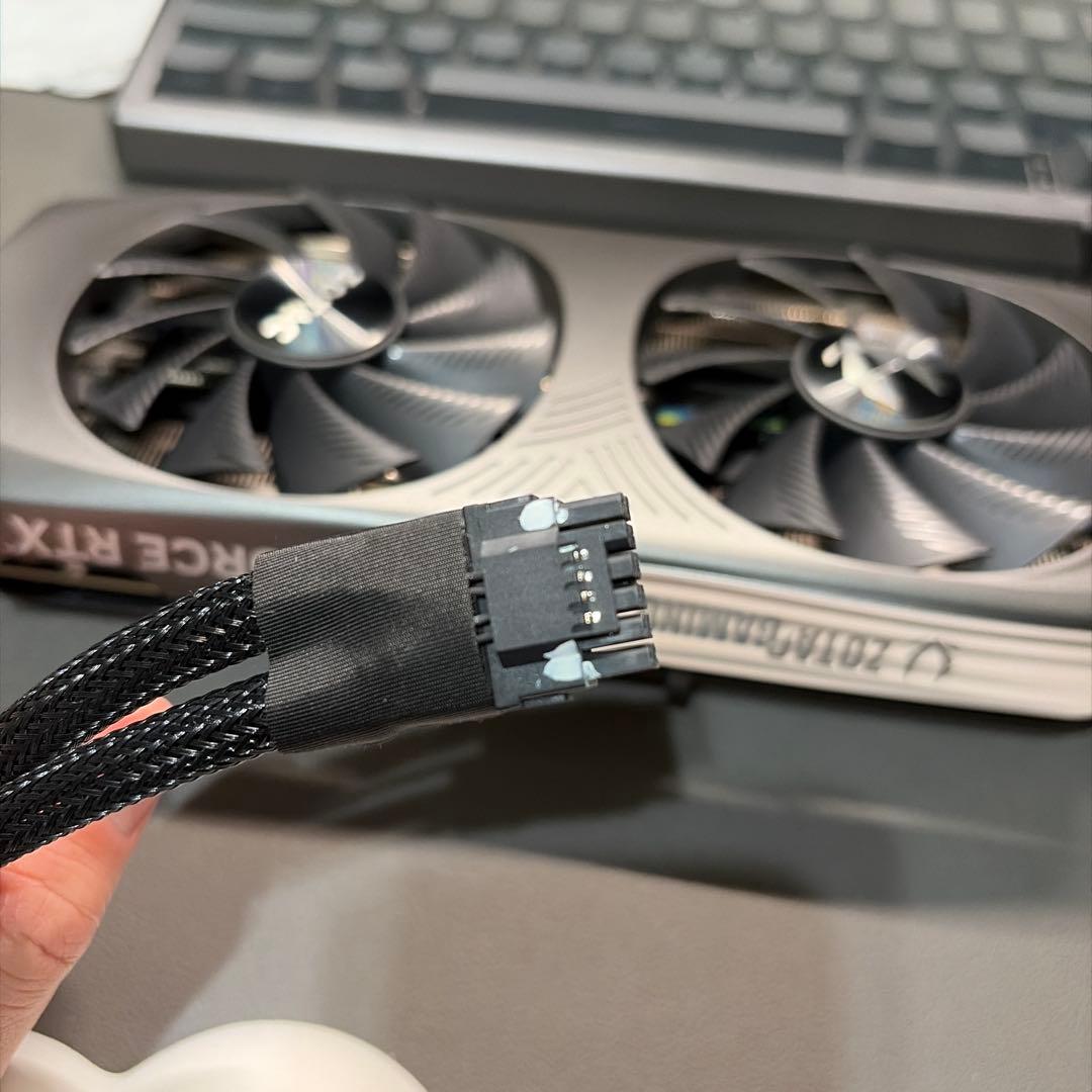 t*e様 ZOTAC GeForce RTX 4070superグラフィックカー