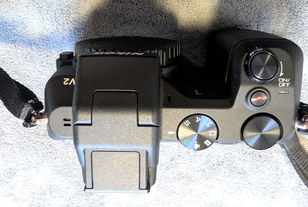 Nikon 1 V2 ブラック 【本体】