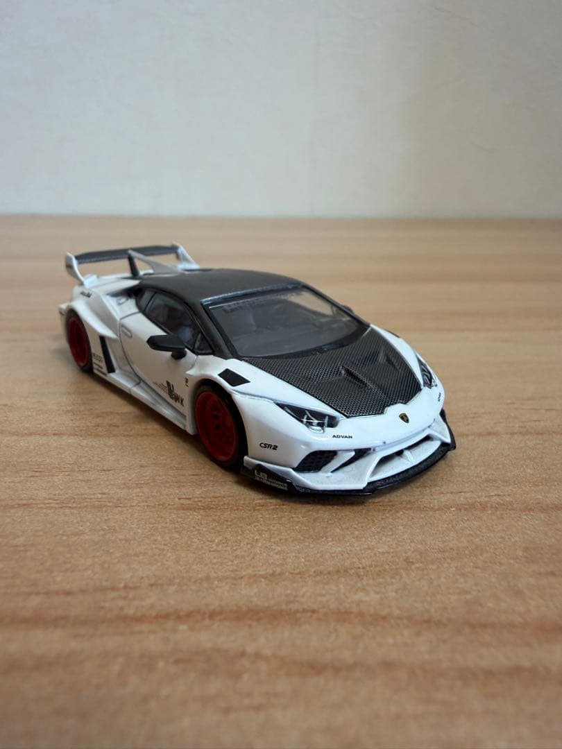 MINI GT LBWORKSLamborghini HuracánGTホワイト