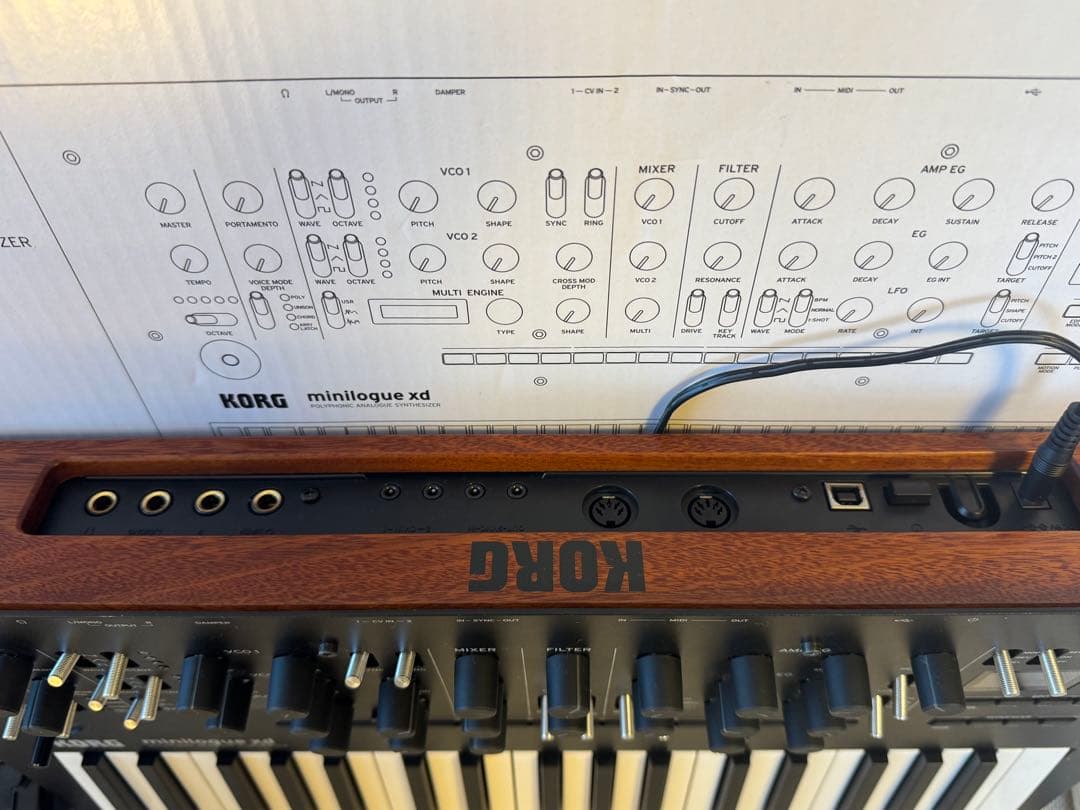 KORG minilogue xd シンセサイザー 37鍵