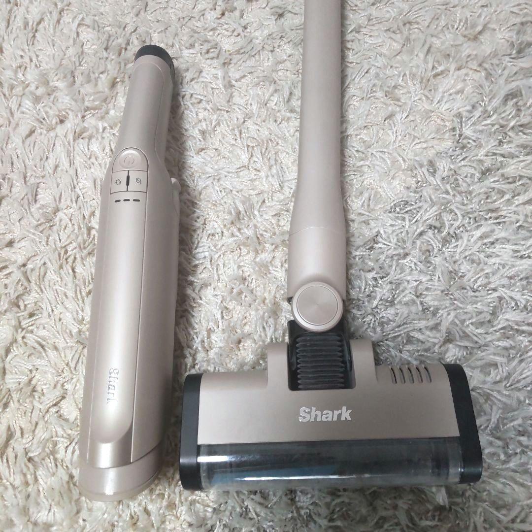 Shark 充電式ハンディクリーナー WV517J
