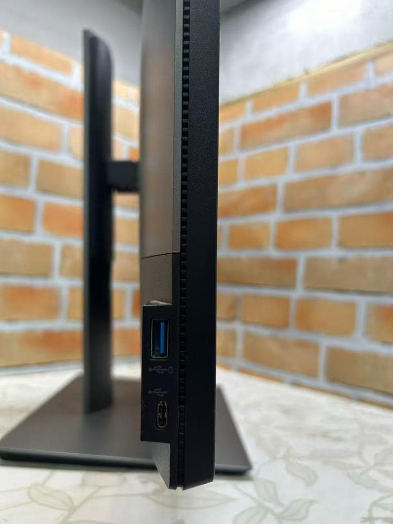 Dell U2520D 25型2K IPSモニターUSB-C/DP/HDMI対応