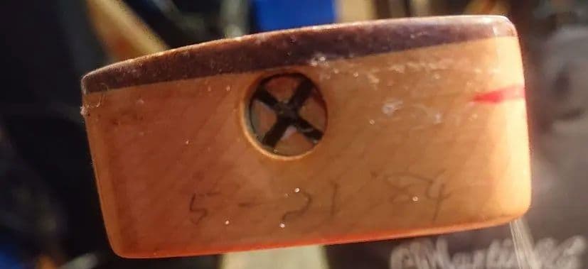 Squier Stratocaster SST-30 TRD JVシリアル