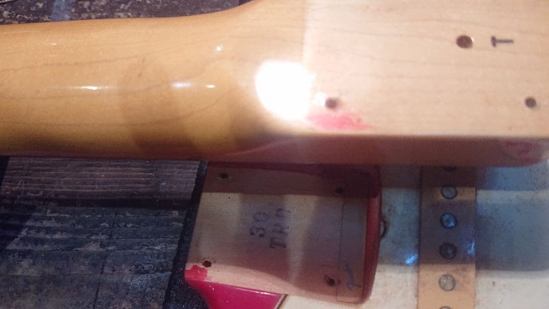 Squier Stratocaster SST-30 TRD JVシリアル