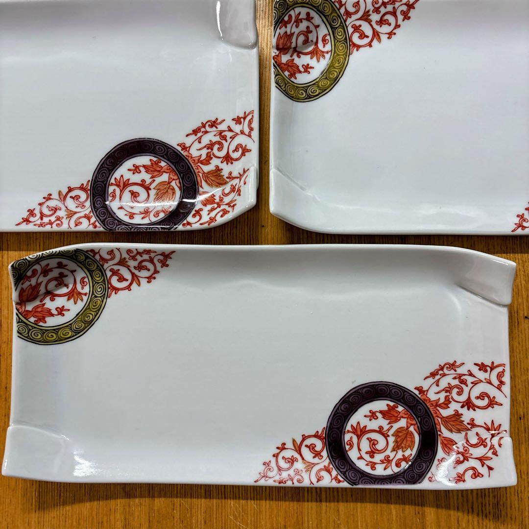 九谷焼　銀泉窯　丸紋唐草　7.8号皿揃　長皿　焼物皿　角皿　横幅23.5cm