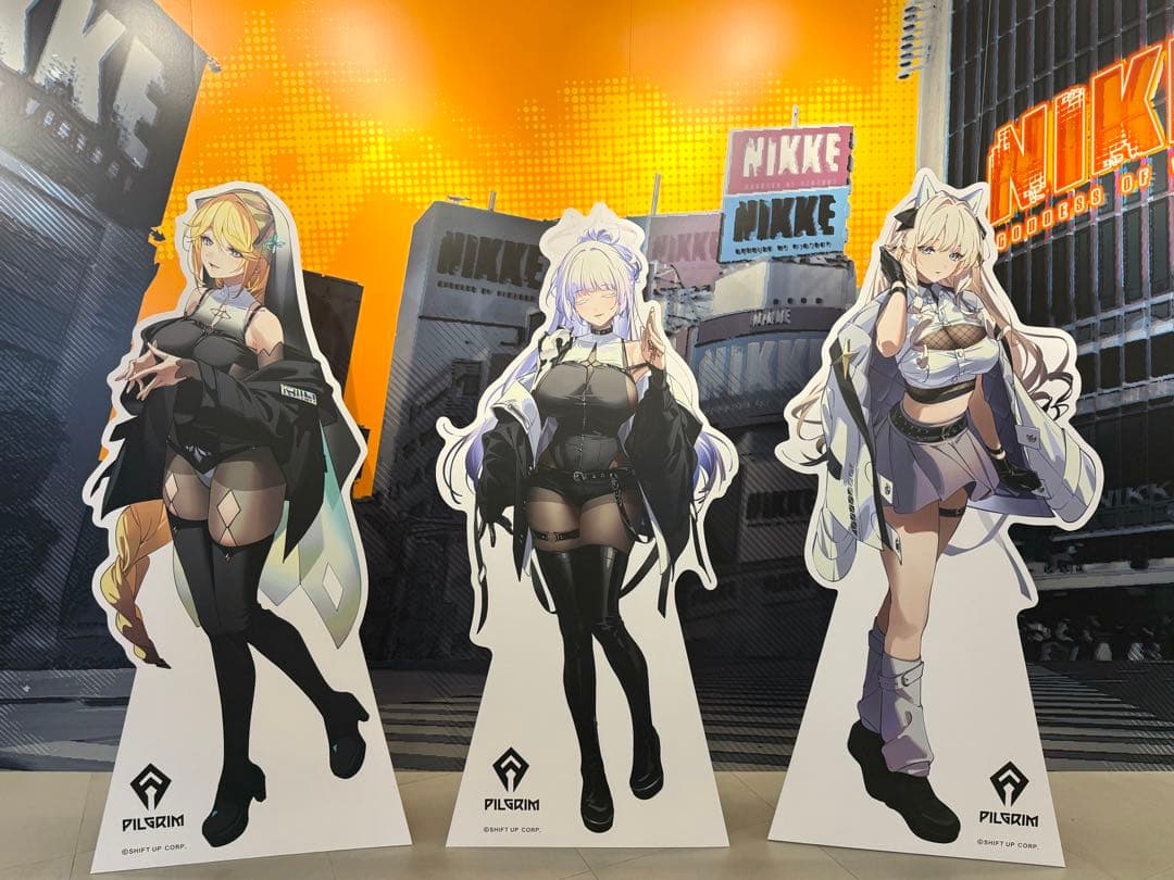 NIKKE×渋谷TSUTAYA ラプンツェル、ナユタ、クラウン アクリルスタンド
