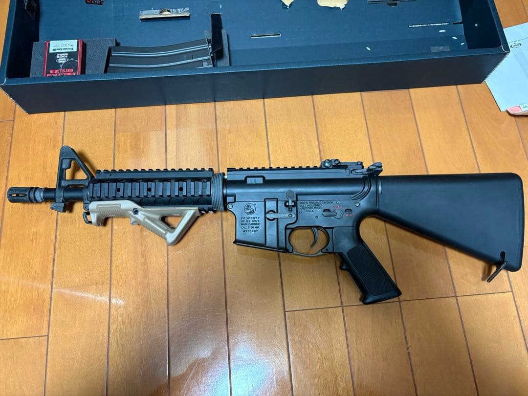 東京マルイ　電動ガン　M4CRW (ジャンク品)