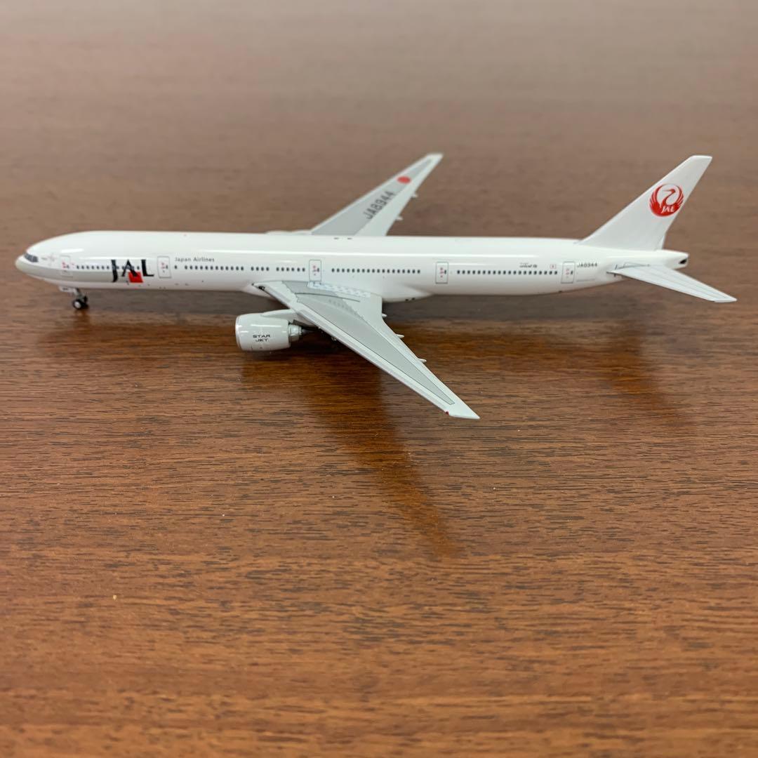 ❶　Phoenix　1/400　JAL 日本航空 B777-300 JA8944
