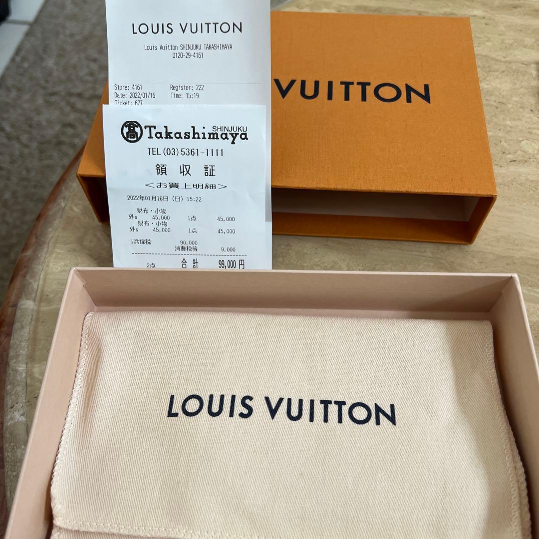 Louis Vuitton iPhone 13pro用レザーケース