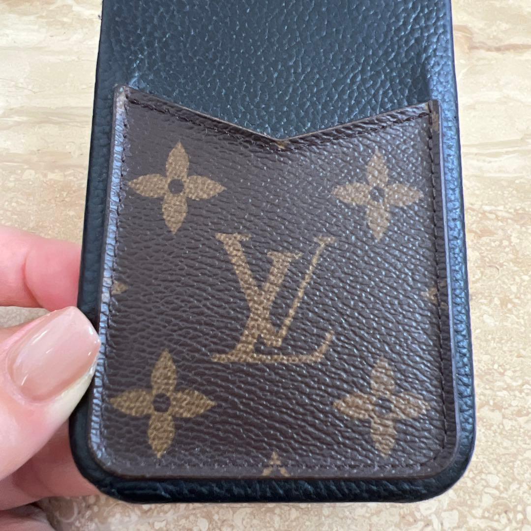 Louis Vuitton iPhone 13pro用レザーケース