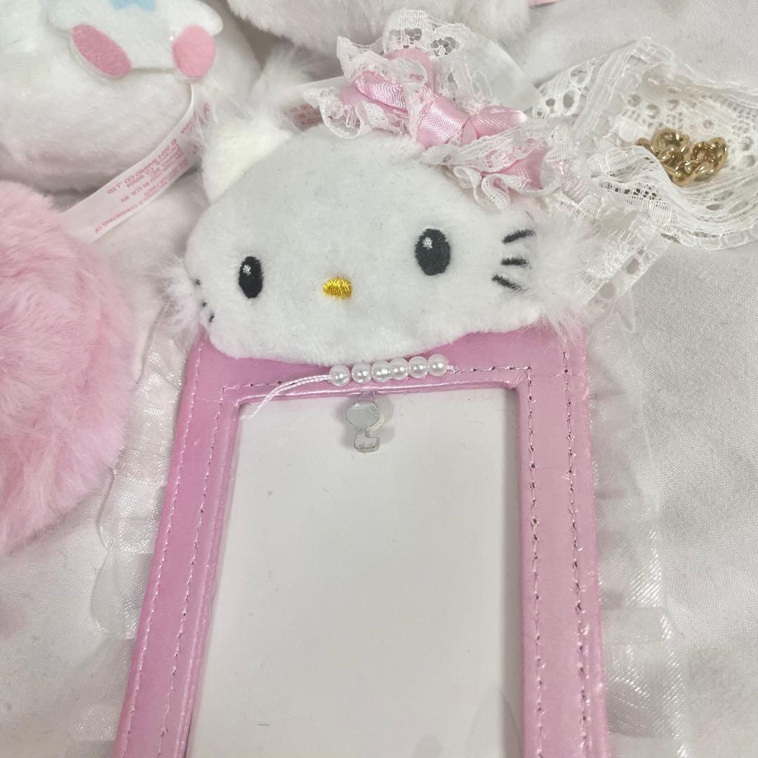 サンリオ　チャーミーキティ　カードケース