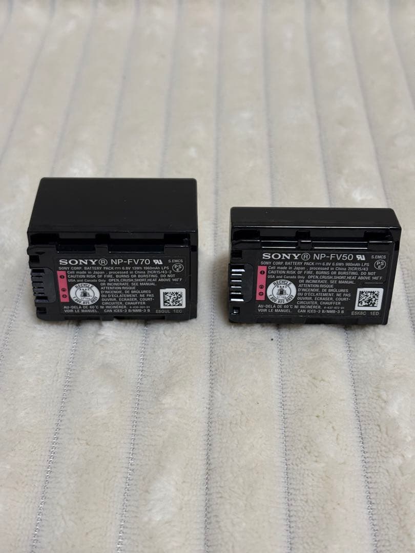 SONY HDR-CX670 ビデオカメラ 美品　付属品多数　中古