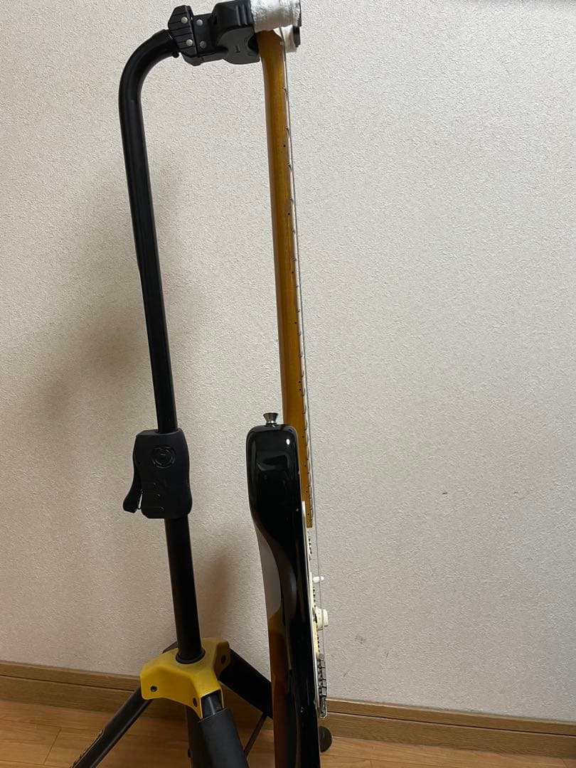 R*a様 Fender Stratocaster フェンダージャパン ストラトキ