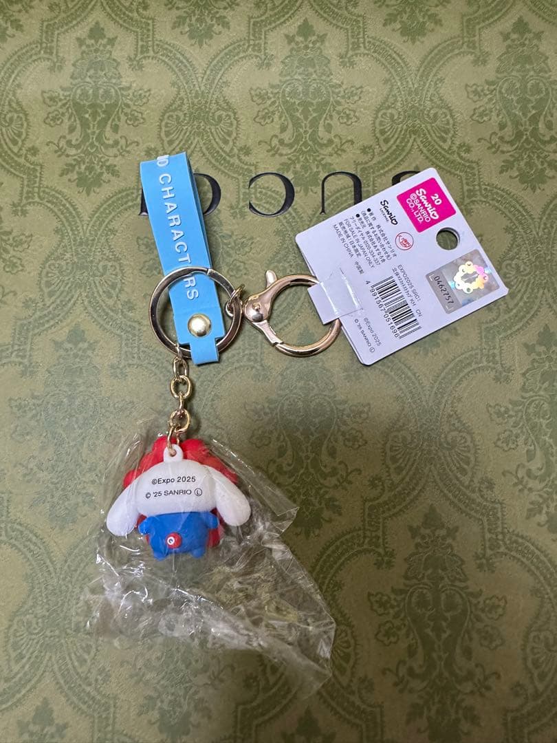 超レア♥大阪・関西万博　会場限定マスコットキーホルダーミャクミャク♥シナモロール