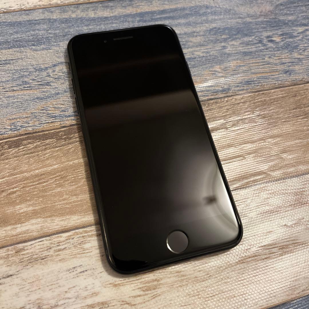 iPhone 7 本体