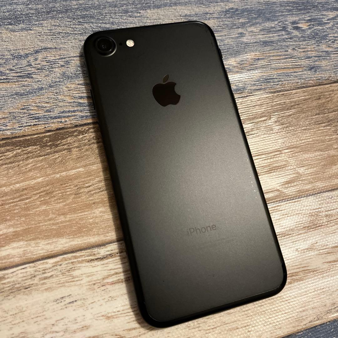 iPhone 7 本体