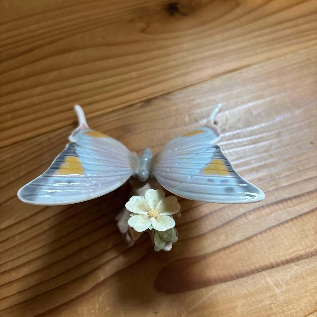 LLADRO リヤドロ　 花と蝶々