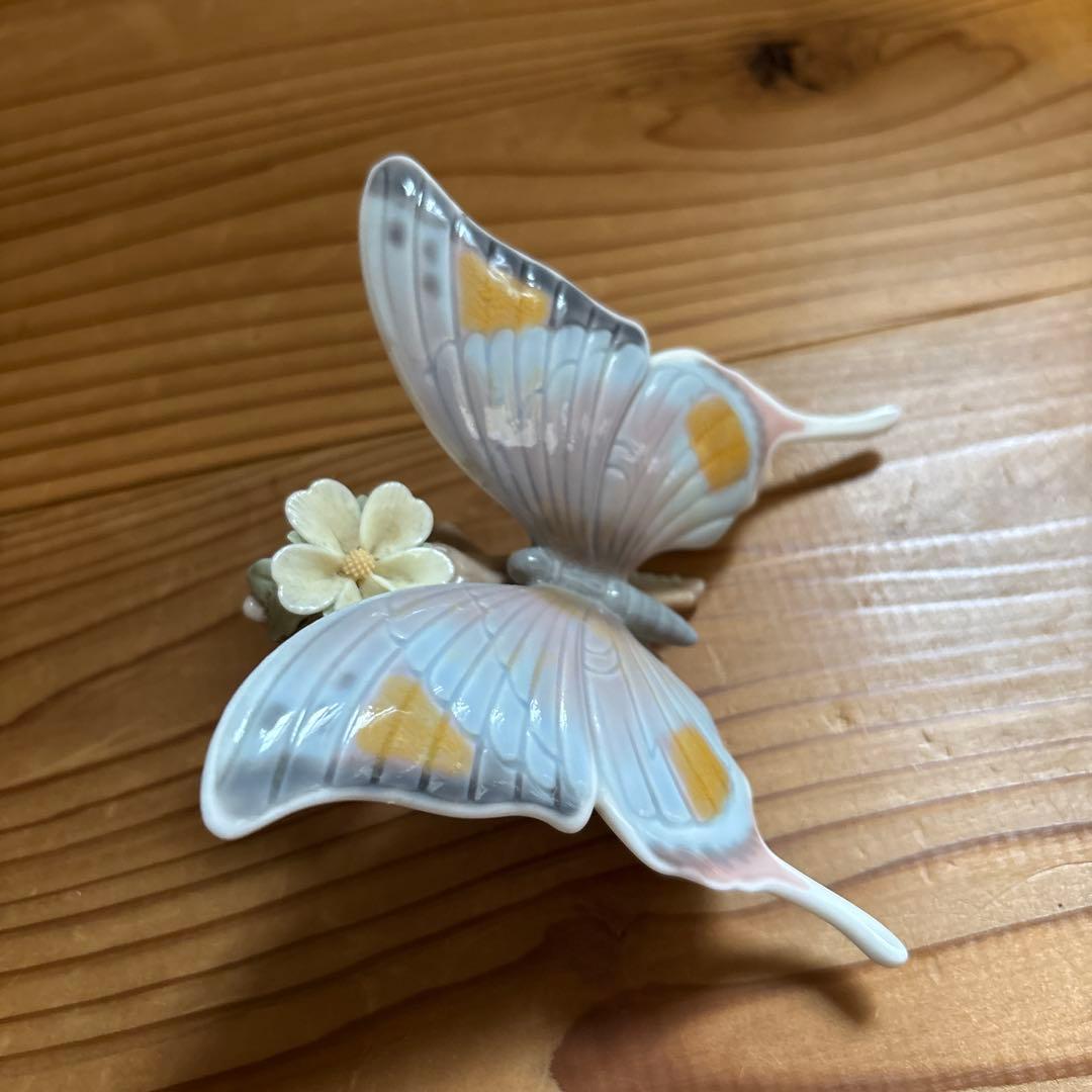 LLADRO リヤドロ　 花と蝶々